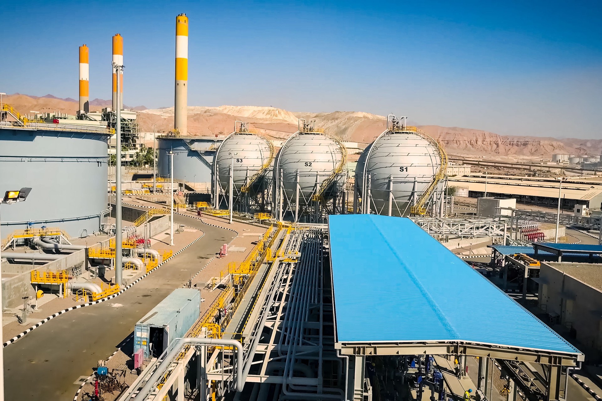 Refinery and storage facilities of oil and petroleum products. Oil products